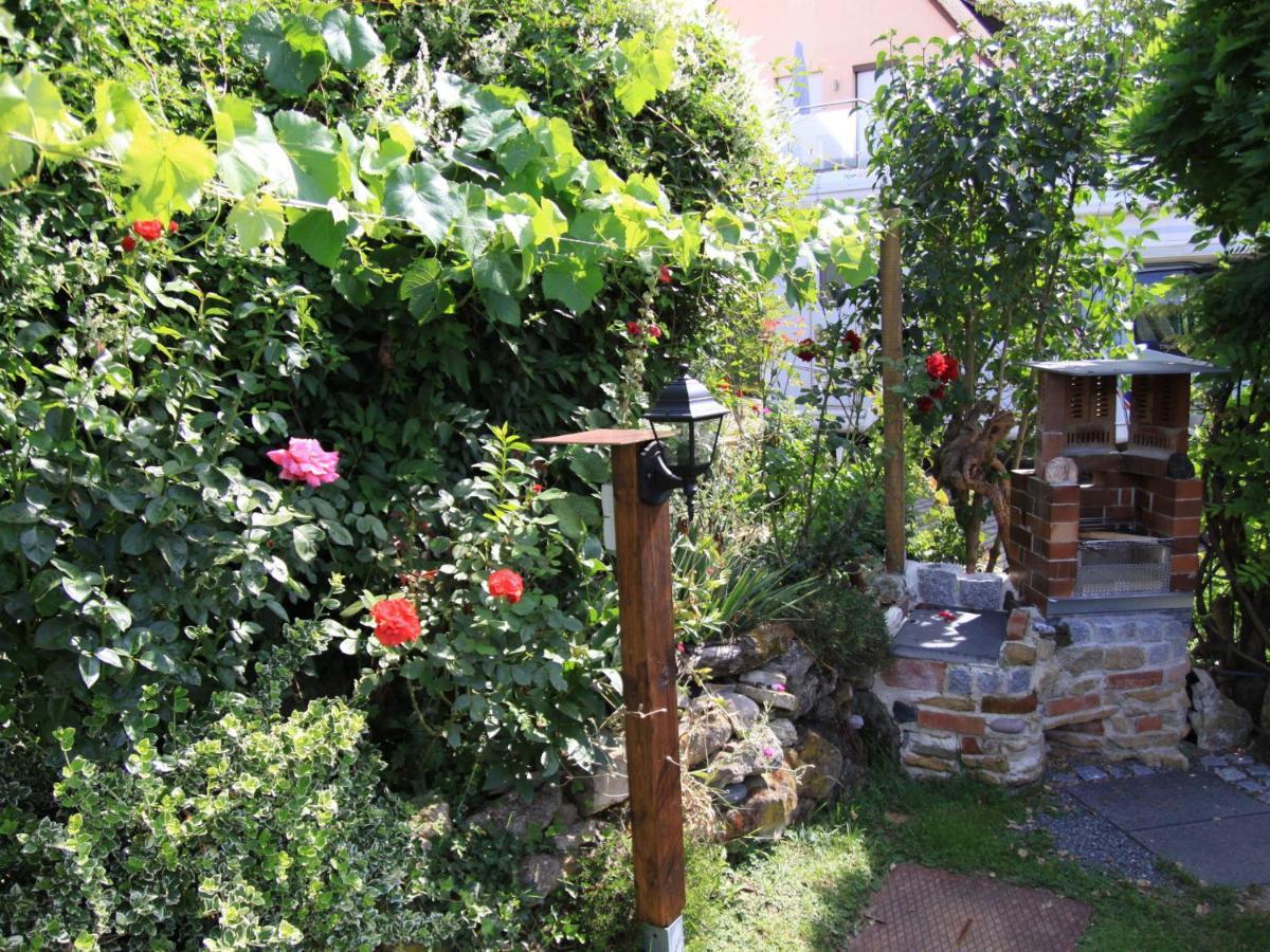 Apartment In The Middle Of Franconian Switzerland Kunreuth Quarto foto